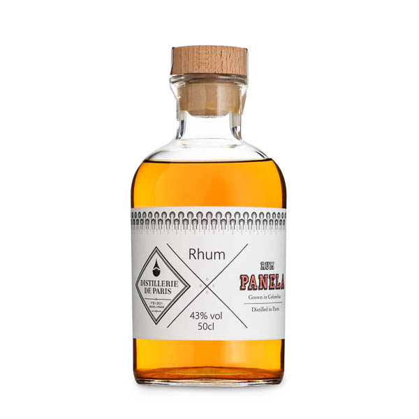 Packshot de bouteille sur fond blanc