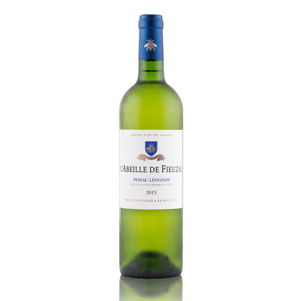Packshot d'une bouteille de vin Péssac-Léognan